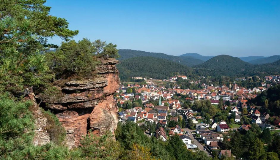 Burghalder Felsen, Hauenstein, Germany, Germany